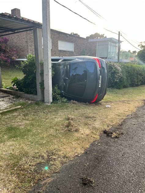 anto pane accidente|Así quedó el auto de Anto Pane tras el grave。